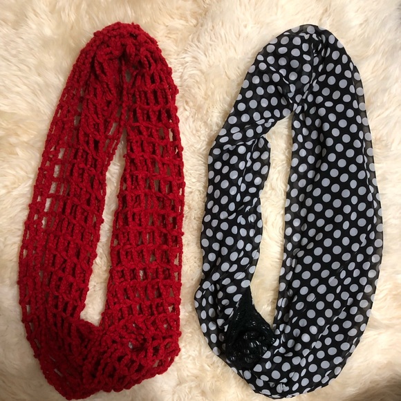 Bundle of 2 • Red Cable Knit & Black Polka Scarfs - Picture 4 of 5